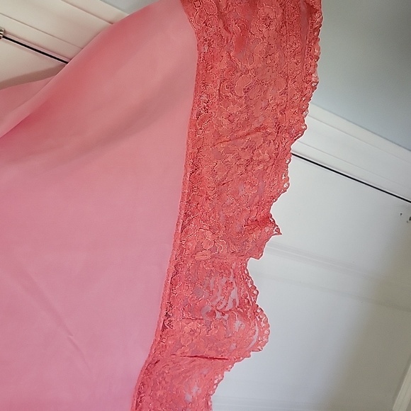 Vintage Hand Dyed Slip in Coral Zazz - Picture 2 of 16